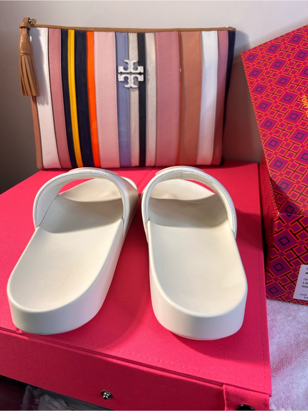 Tory Burch White Slide Sandals with Pink Logo and Striped Wristlet - Picture 5 of 16